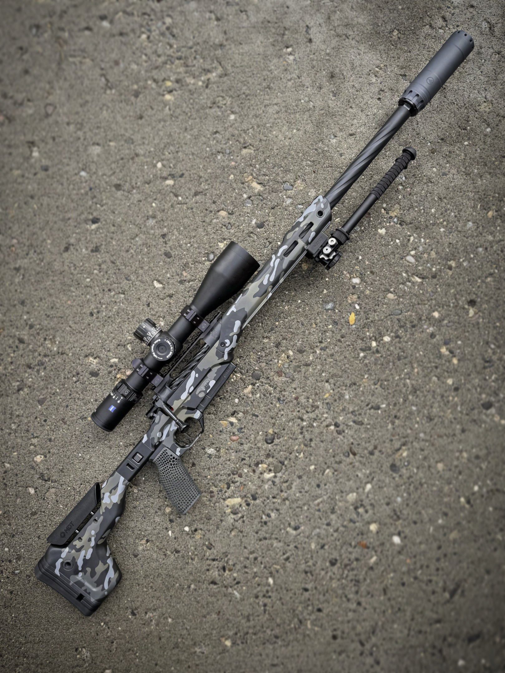 HyperLyte HNT26 – Ultralight Chassis Hunting Rifle