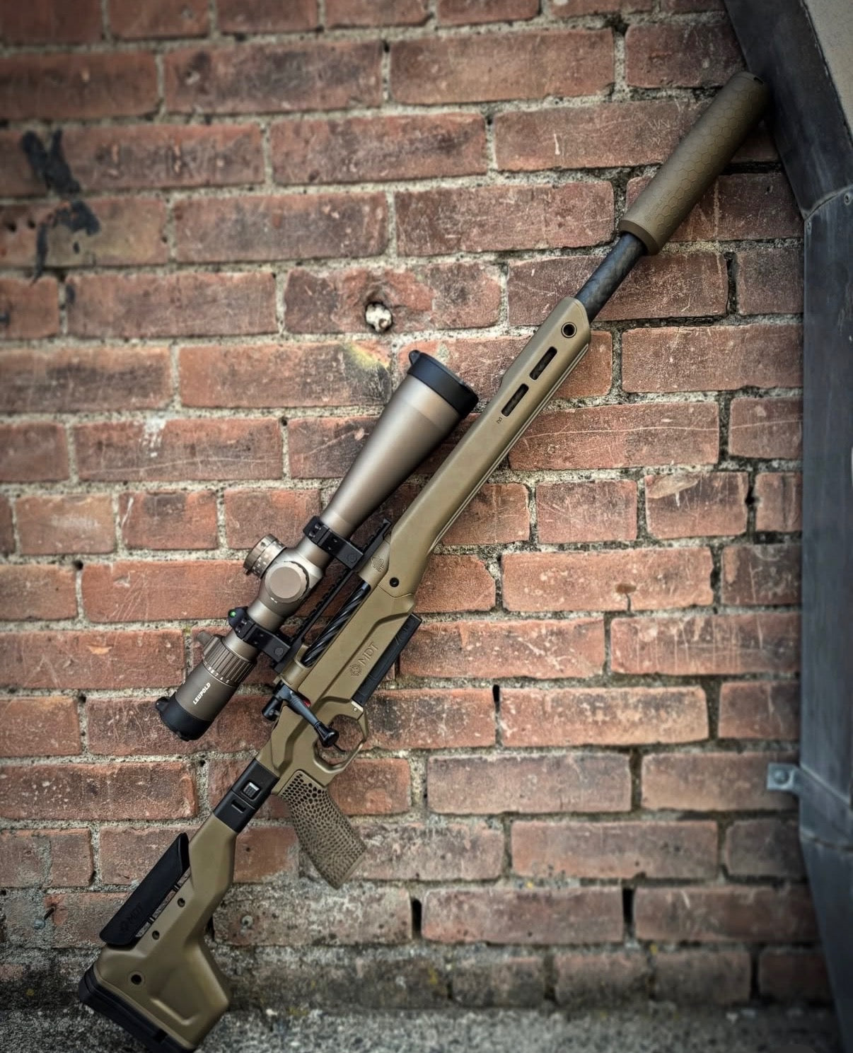 HyperLyte HNT26 – Ultralight Chassis Hunting Rifle